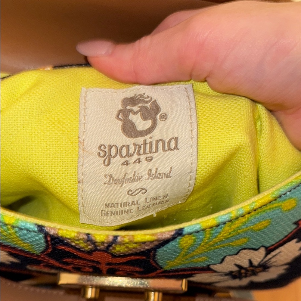 LIKE NEW Spartina 449 Tan and Brown Crossbody Bag - Picture 8 of 8